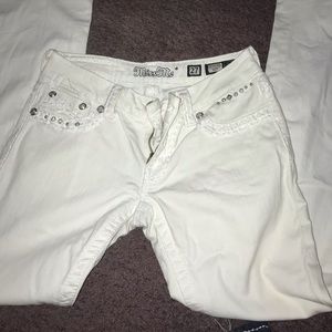 Miss Me white jeans